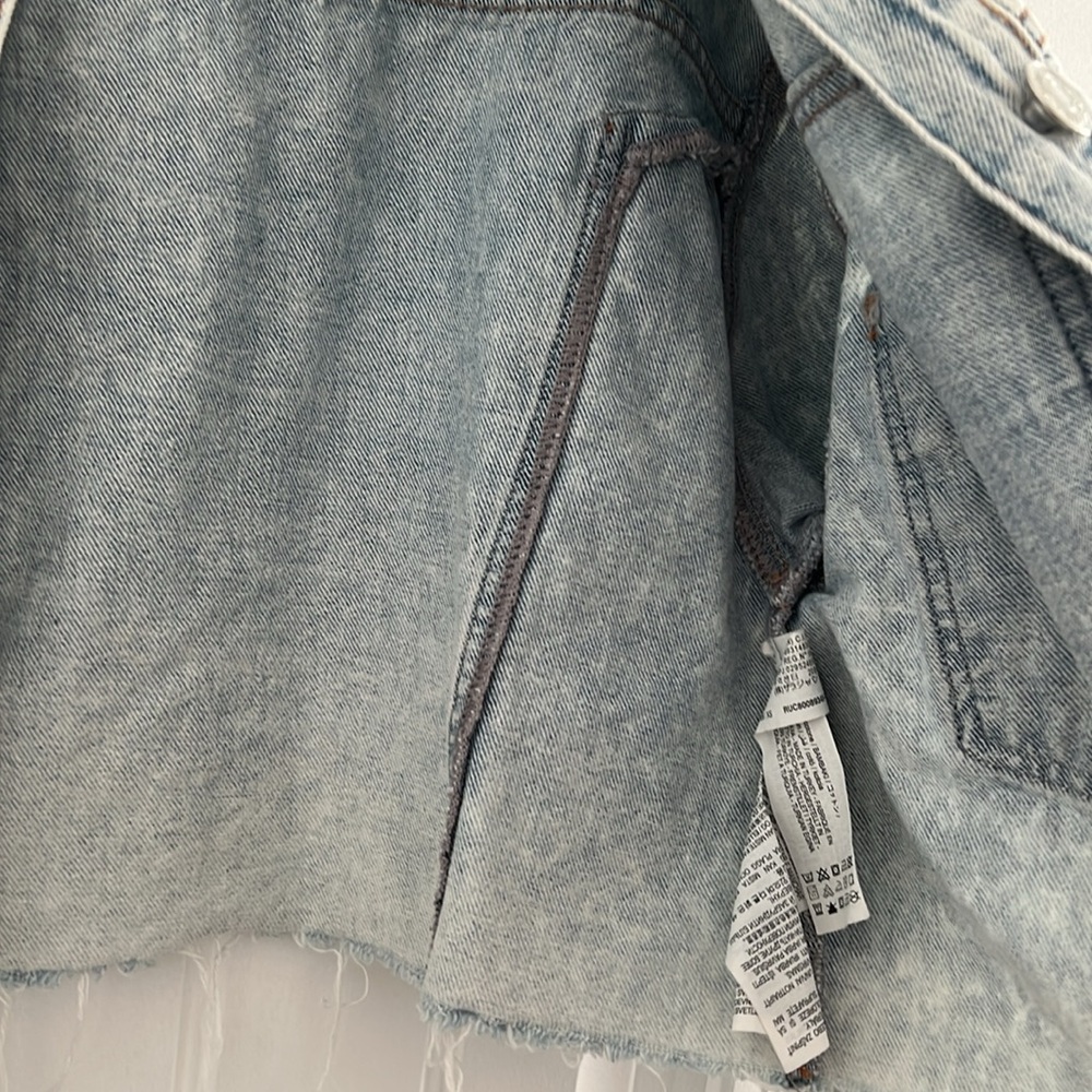 Zara Cropped Denim Jacket - Picture 4 of 6